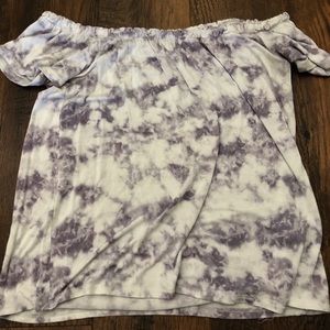 Off the shoulder Hollister Top Size Small